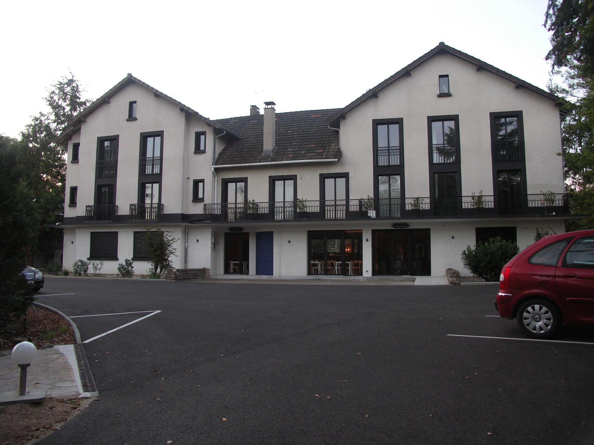 Logis - Hotel Restaurant La Mire Vierzon Zewnętrze zdjęcie