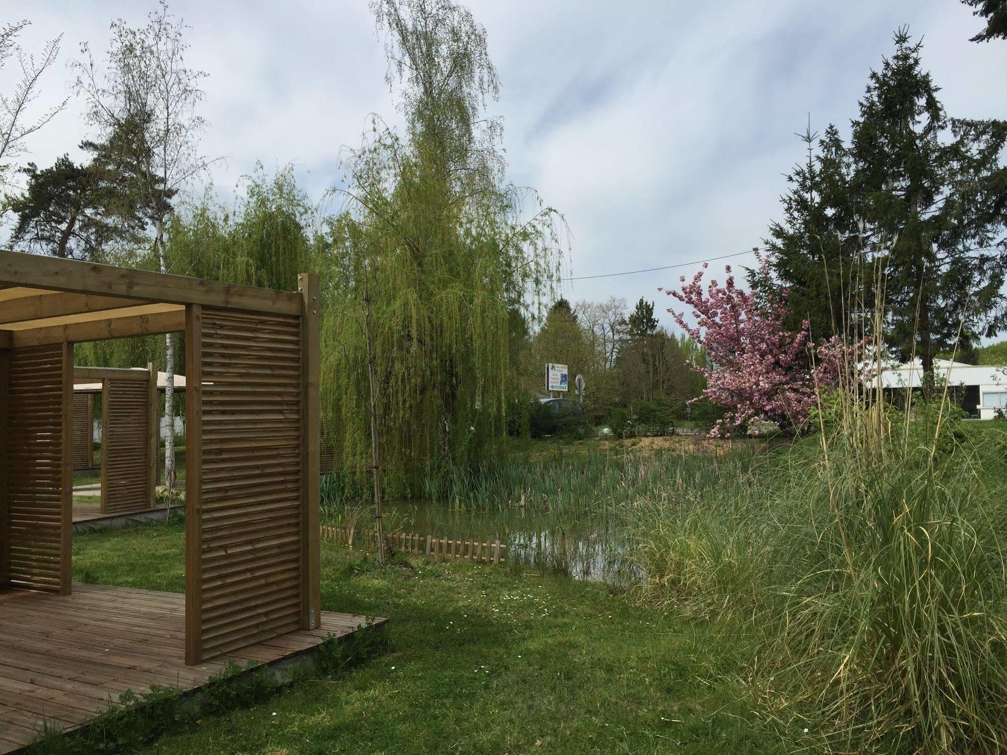 Logis - Hotel Restaurant La Mire Vierzon Zewnętrze zdjęcie